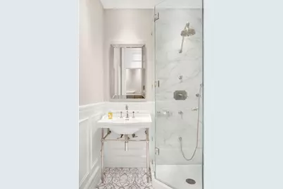 140 W 69th Street #52, New York, NY 10023 - Photo 8