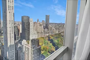 157 W 57th St, New York City, NY 10019 - Photo 2