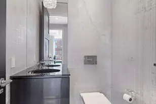 157 W 57th St, New York City, NY 10019 - Photo 32