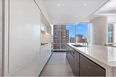 157 W 57th Street #47-B, New York City, NY 10019 - Photo 20