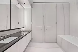 157 W 57th St, New York City, NY 10019 - Photo 30