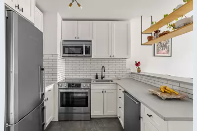 240 E 47th Street #2E, New York, NY 10017 - Photo 6