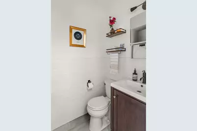240 E 47th Street #2E, New York, NY 10017 - Photo 10