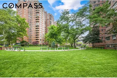 455 Fdr Drive #B405, New York, NY 10002 - Photo 16