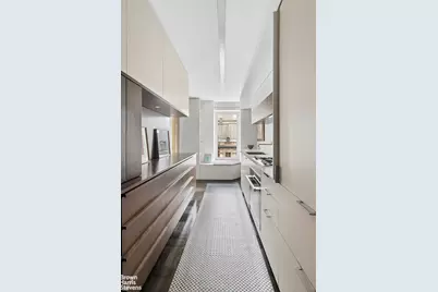 1050 5th Avenue #7C, New York, NY 10028 - Photo 4