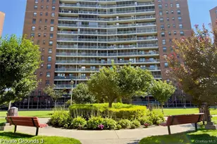 61-25 98th St, New York City, NY 11374 - Photo 26