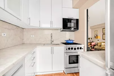 215 E 79th Street #7E, New York City, NY 10075 - Photo 2