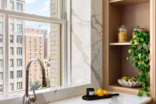 225 W 86th St, New York City, NY 10024 - Photo 4
