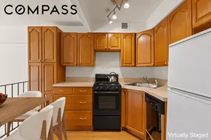211 Thompson St, New York City, NY 10012 - Photo 4