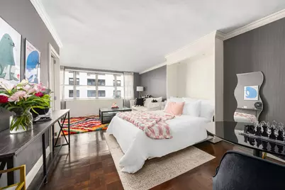 310 E 70th Street #5J, New York City, NY 10021 - Photo 2