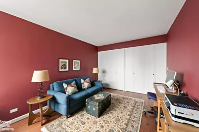 300 E 85th Street #3205, New York City, NY 10028 - Photo 8
