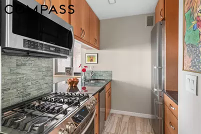 2000 Broadway #7J, New York, NY 10023 - Photo 6