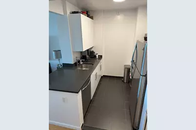4545 Center Boulevard #3714, New York City, NY 11101 - Photo 2