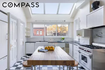 438 W 44th Street, New York, NY 10036 - Photo 6