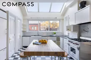 438 W 44th St, New York, NY 10036 - Photo 6