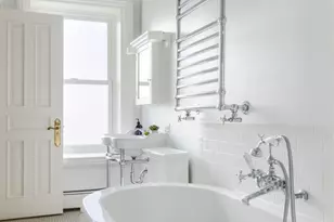 438 W 44th St, New York, NY 10036 - Photo 12
