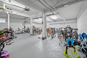 1125 Lorimer St, Brooklyn, NY 11222 - Photo 10