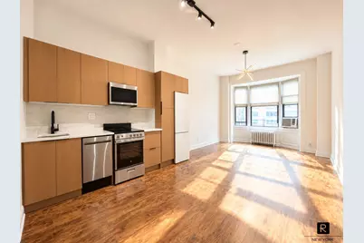 140 W 69th Street #72-C, New York City, NY 10023 - Photo 2