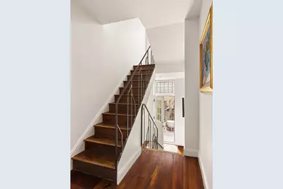 362 W 19th Street, New York City, NY 10011 - Photo 8