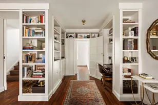 362 W 19th St, New York City, NY 10011 - Photo 18