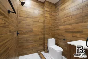 215 S 4th St, New York City, NY 11211 - Photo 6