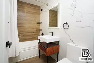 215 S 4th St, New York City, NY 11211 - Photo 4