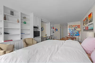 117 E 57th Street #32F, New York City, NY 10022 - Photo 6