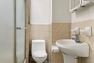 210 Hoyt St, New York City, NY 11217 - Photo 20