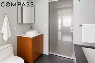 425 E 13th St, New York City, NY 10009 - Photo 10