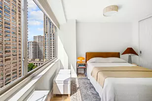 315 W 70th St, New York City, NY 10023 - Photo 4