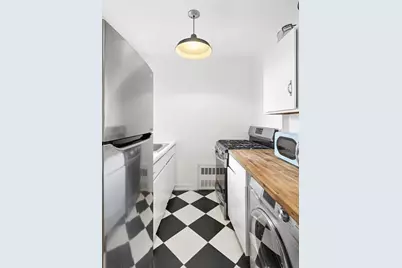317 E 3rd Street #11, New York, NY 10009 - Photo 4