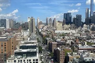 500 W 43rd St, New York City, NY 10036 - Photo 2