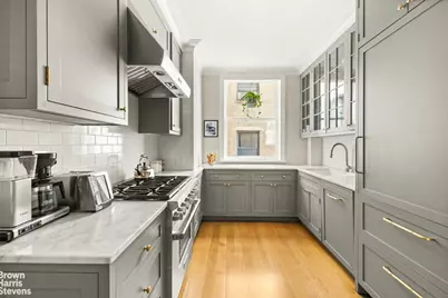 310 W 86th Street #8A, New York, NY 10024 - Photo 10