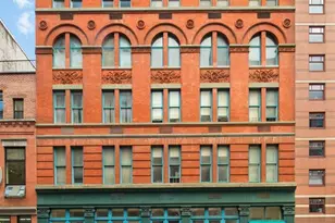 125 E 12th St, New York City, NY 10003 - Photo 8