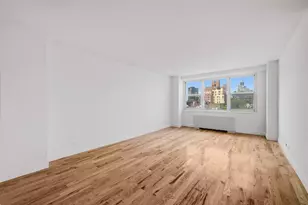360 W 22nd St, New York City, NY 10011 - Photo 2
