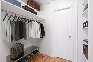 360 W 22nd St, New York City, NY 10011 - Photo 14