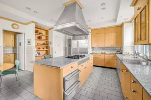 660 Park Ave, New York City, NY 10021 - Photo 8