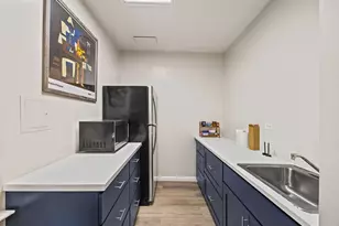 220 Manhattan Ave, New York City, NY 10026 - Photo 26
