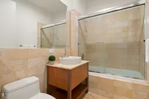 250 E 49th St, New York City, NY 10017 - Photo 6