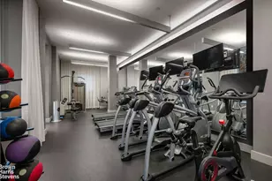 432 W 52nd St, New York City, NY 10019 - Photo 10
