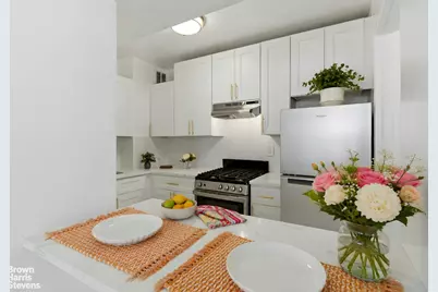 400 E 17th Street #600, New York City, NY 11226 - Photo 6