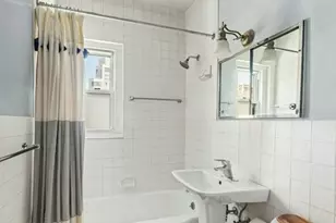 144 E 84th St, New York City, NY 10028 - Photo 6