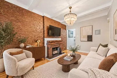 132 W 71st Street #7, New York, NY 10023 - Photo 2