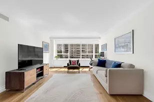 200 E 66th St, New York City, NY 10065 - Photo 2