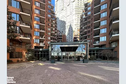 60 Sutton Place S #7FS, New York City, NY 10022 - Photo 16