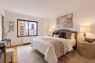 200 E 61st St, New York City, NY 10065 - Photo 10