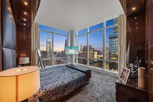 230 W 56th St, New York City, NY 10019 - Photo 8