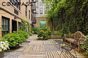 164 E 72nd St, New York City, NY 10021 - Photo 14