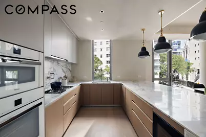 80 E 10th Street #3W, New York, NY 10003 - Photo 4