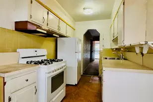1842 Schieffelin Ave, Bronx, NY 10466 - Photo 20